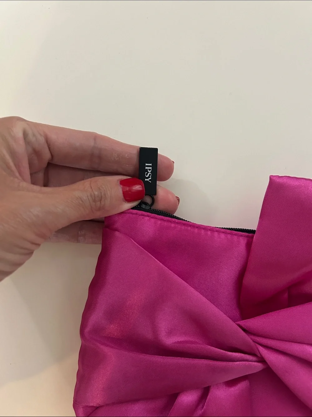 ipsy Hot Pink Satin Bow makeup bag